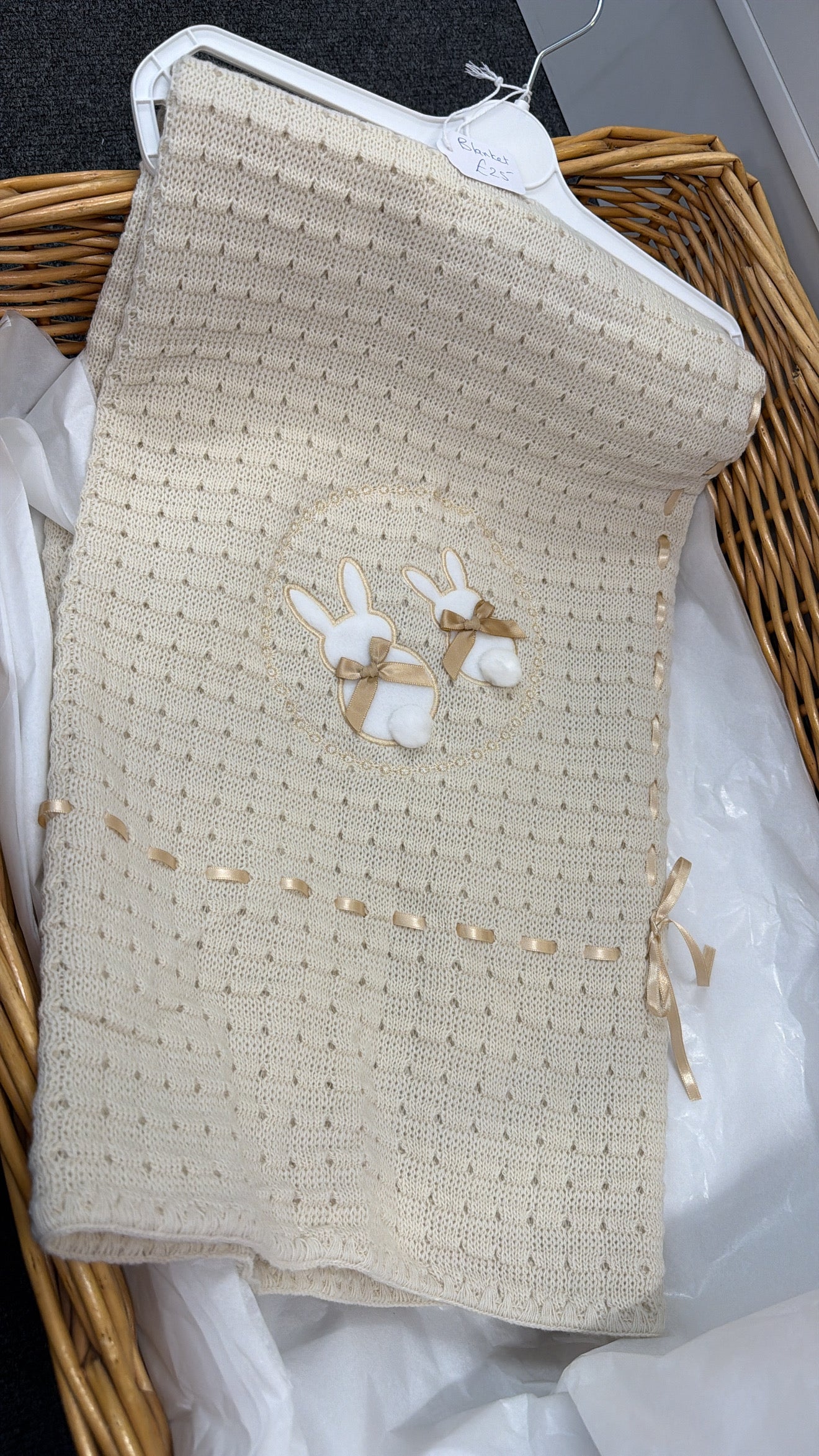 Caramel bunny shawl