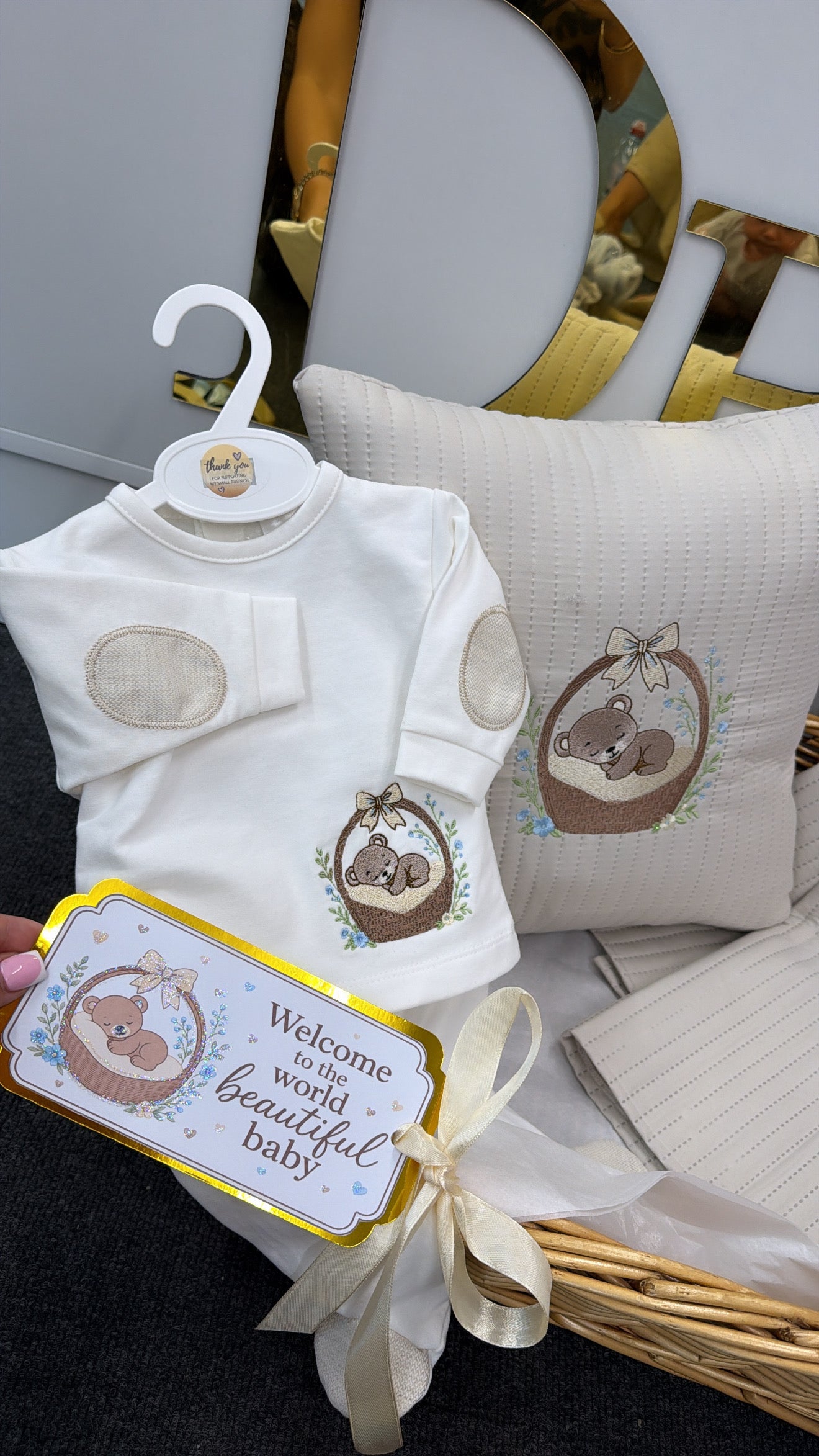 Sleepy bear hospital set: pillow, top, trousers,tag and throw