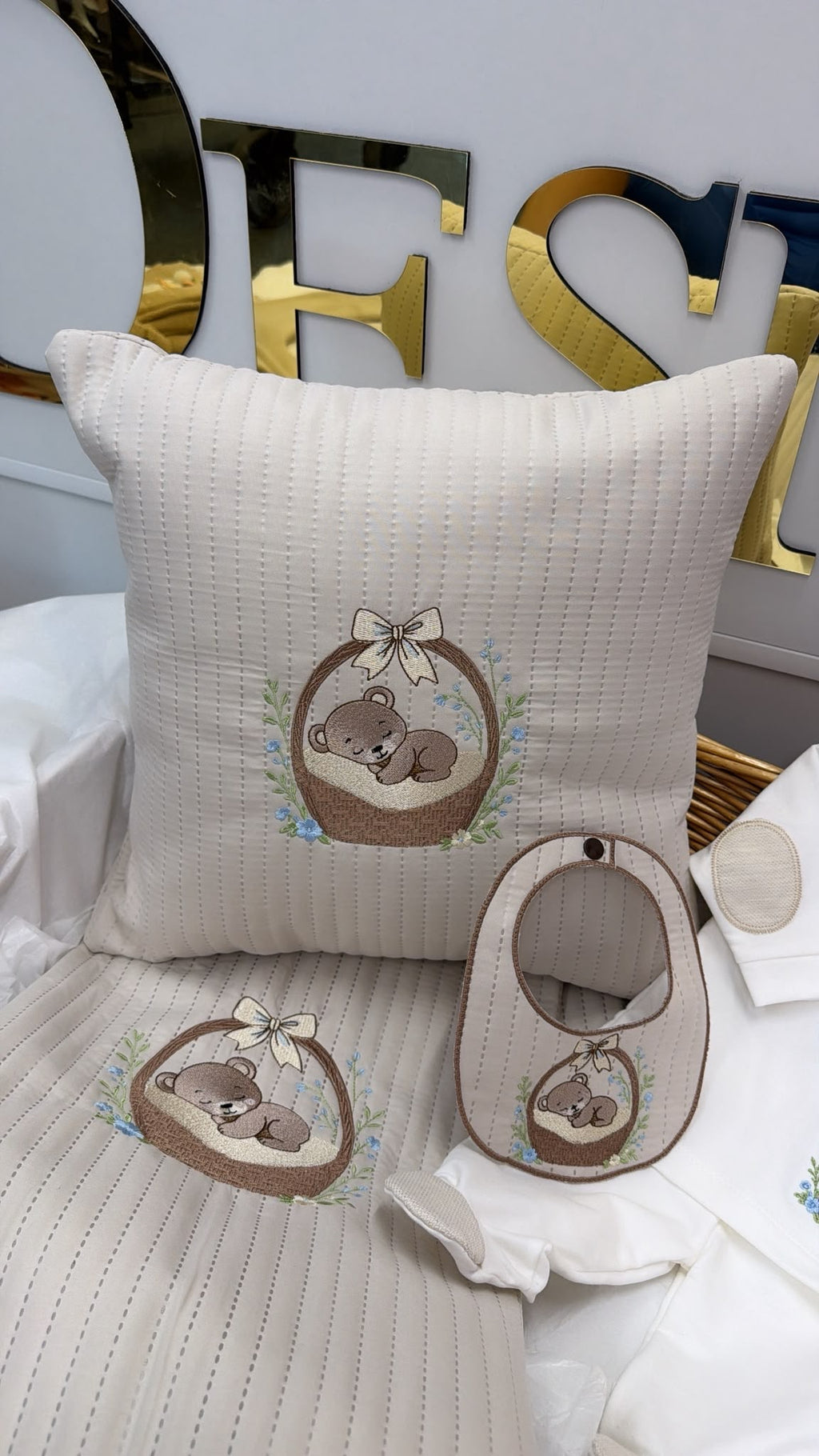 Sleepy bear hospital set: pillow, top, trousers,tag and throw