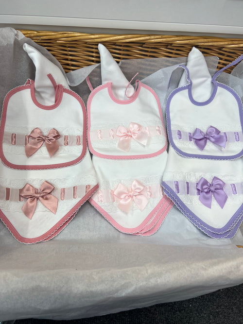Bib & large muslin set  ( 1 x bib & 1 x muslin per set )