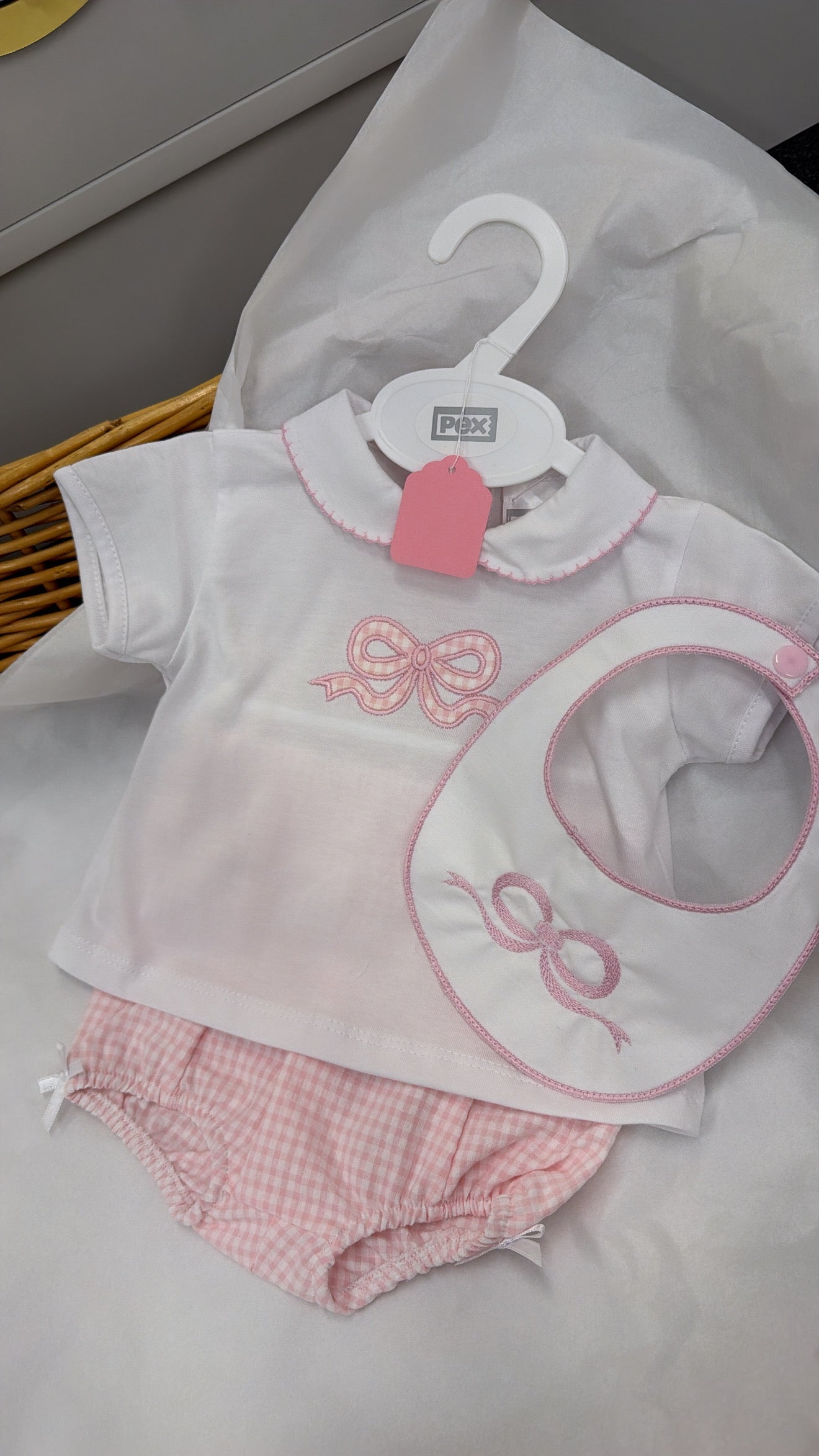 bow pant set and bib!