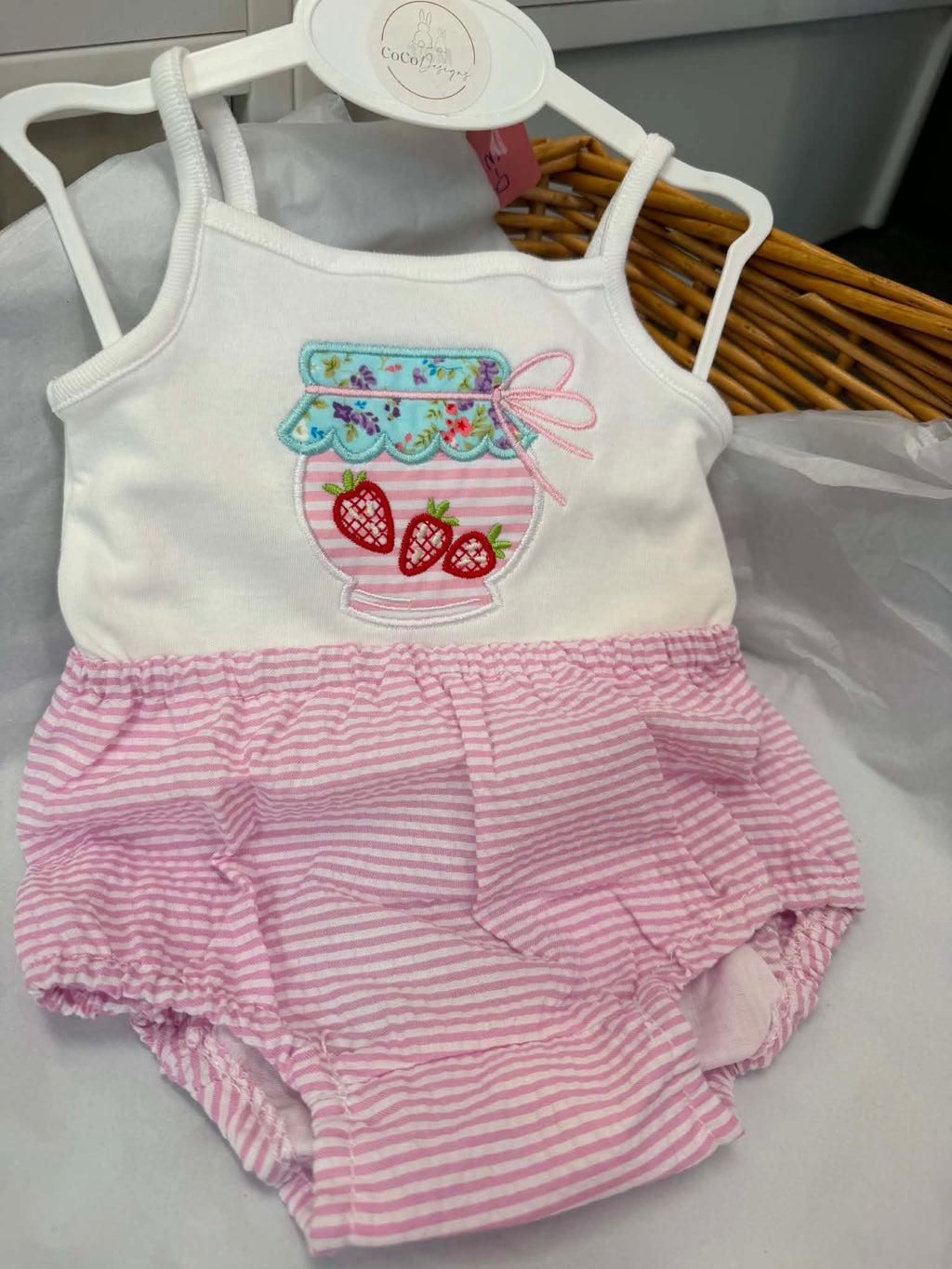 Strawberry jar pant set