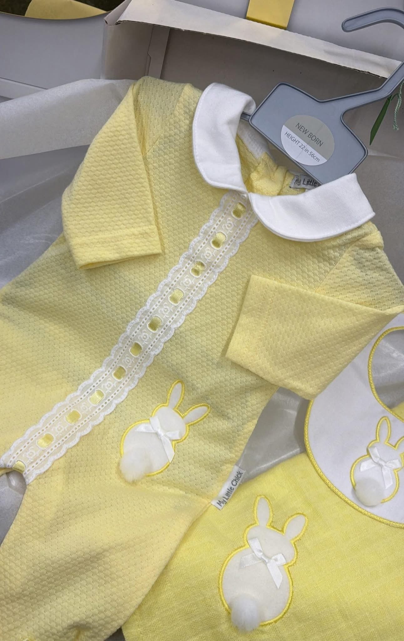 Lemon bunny babygrow bib&muslin