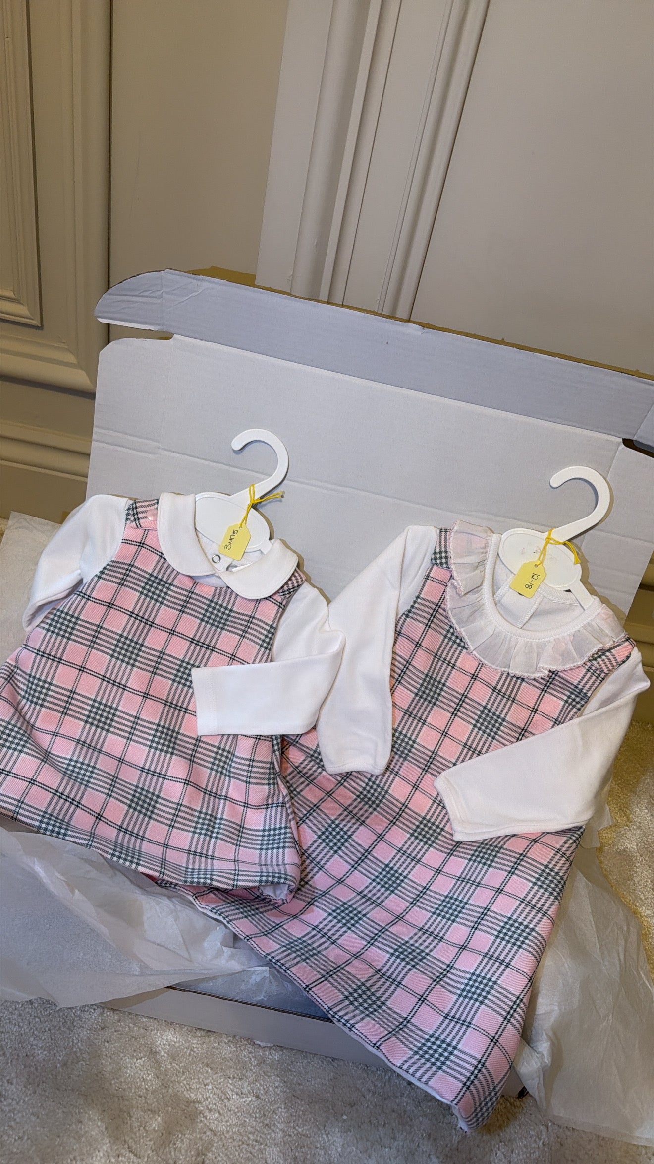 Girls pinafore&vest