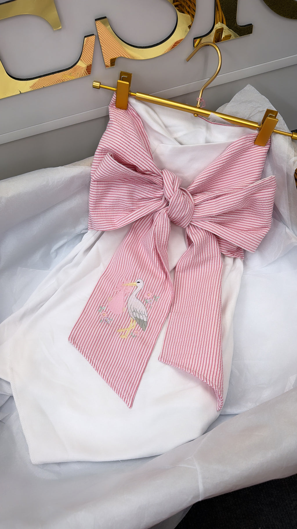 Pink stork swaddle & bow