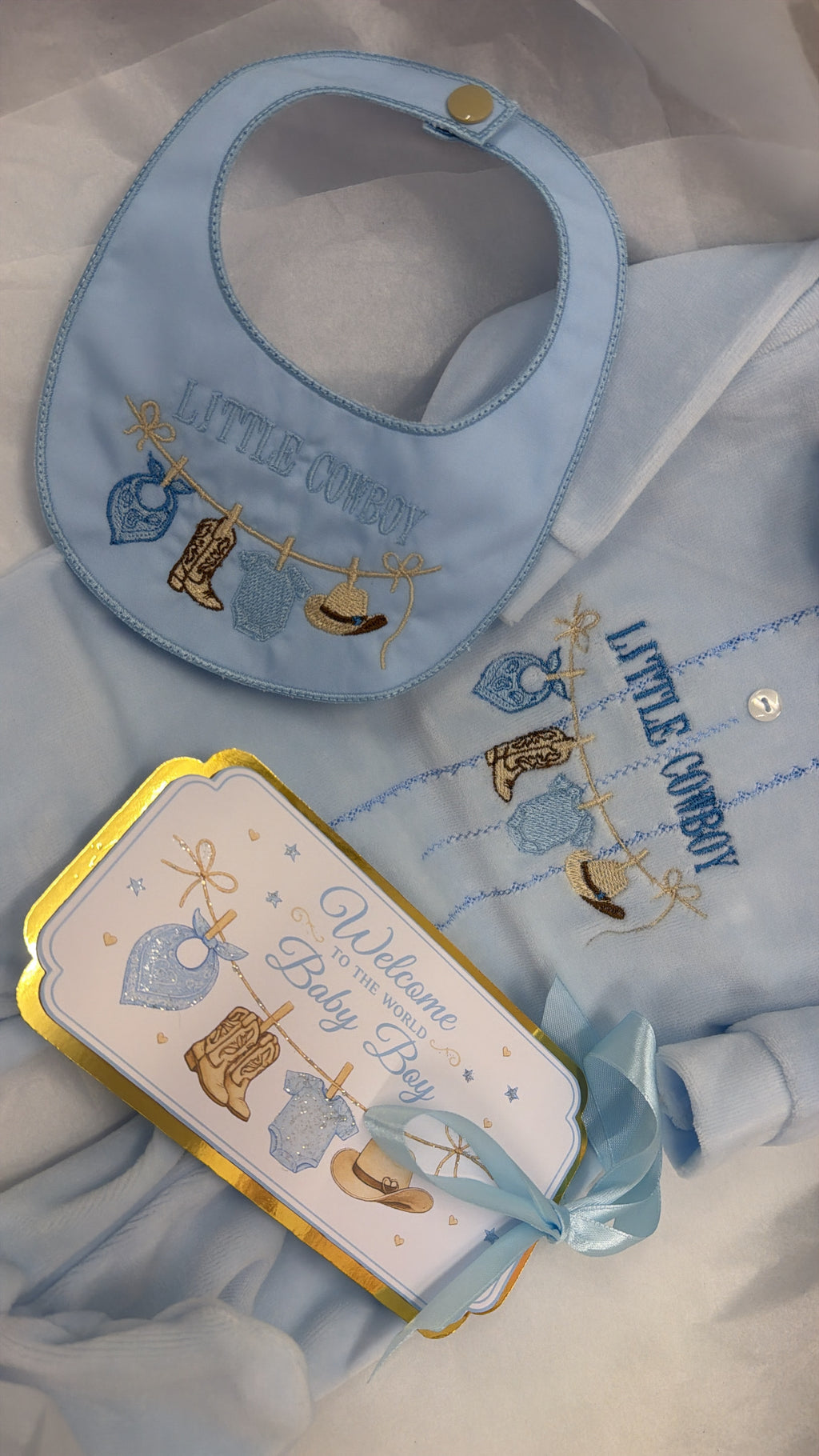 Newborn Little cowboy set with arrival tag (bib,babygrow&tag)