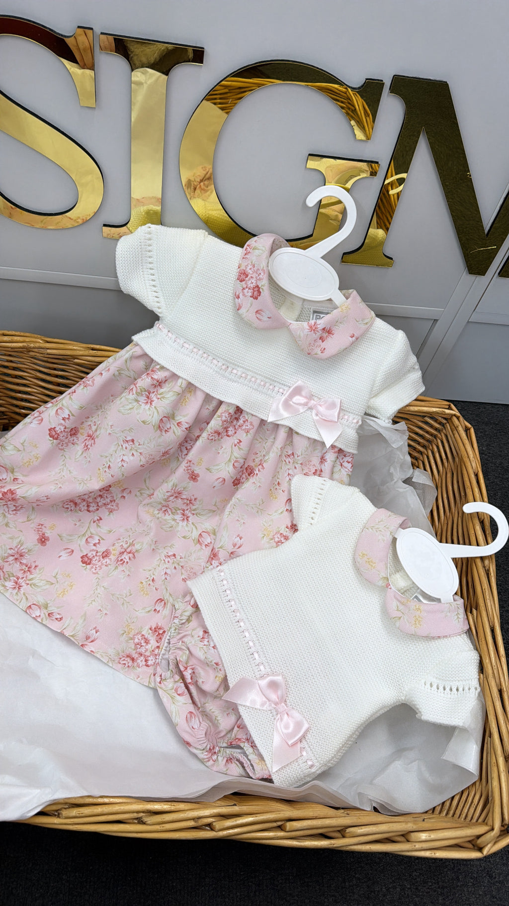 Floral knit dress