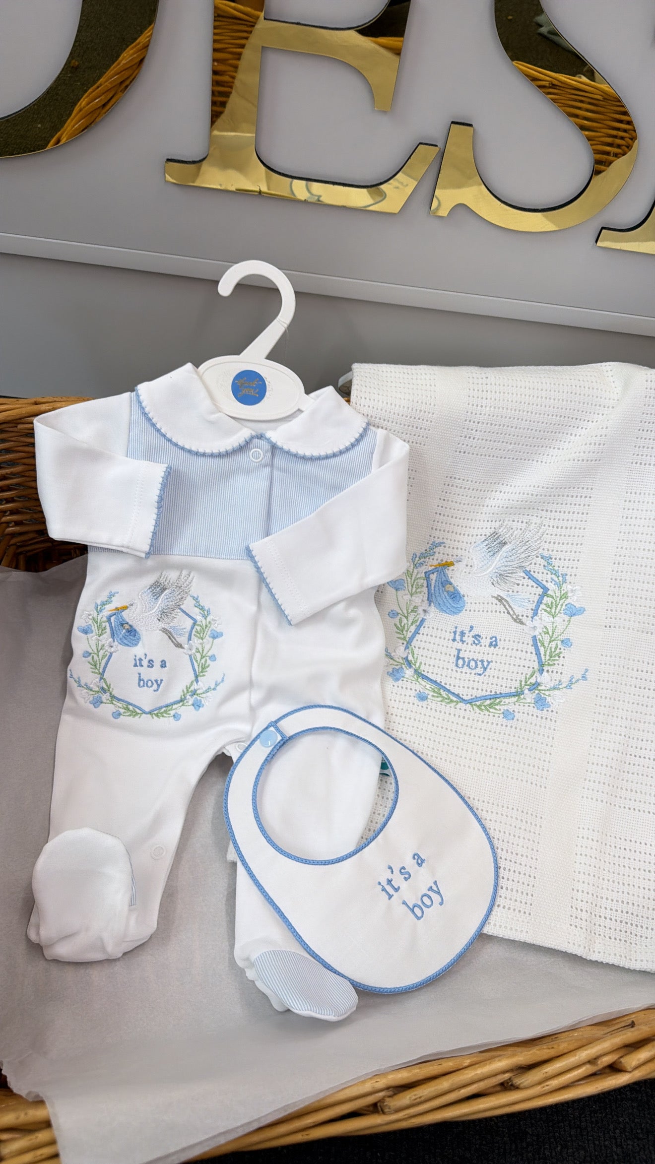 It’s a boy full set newborn