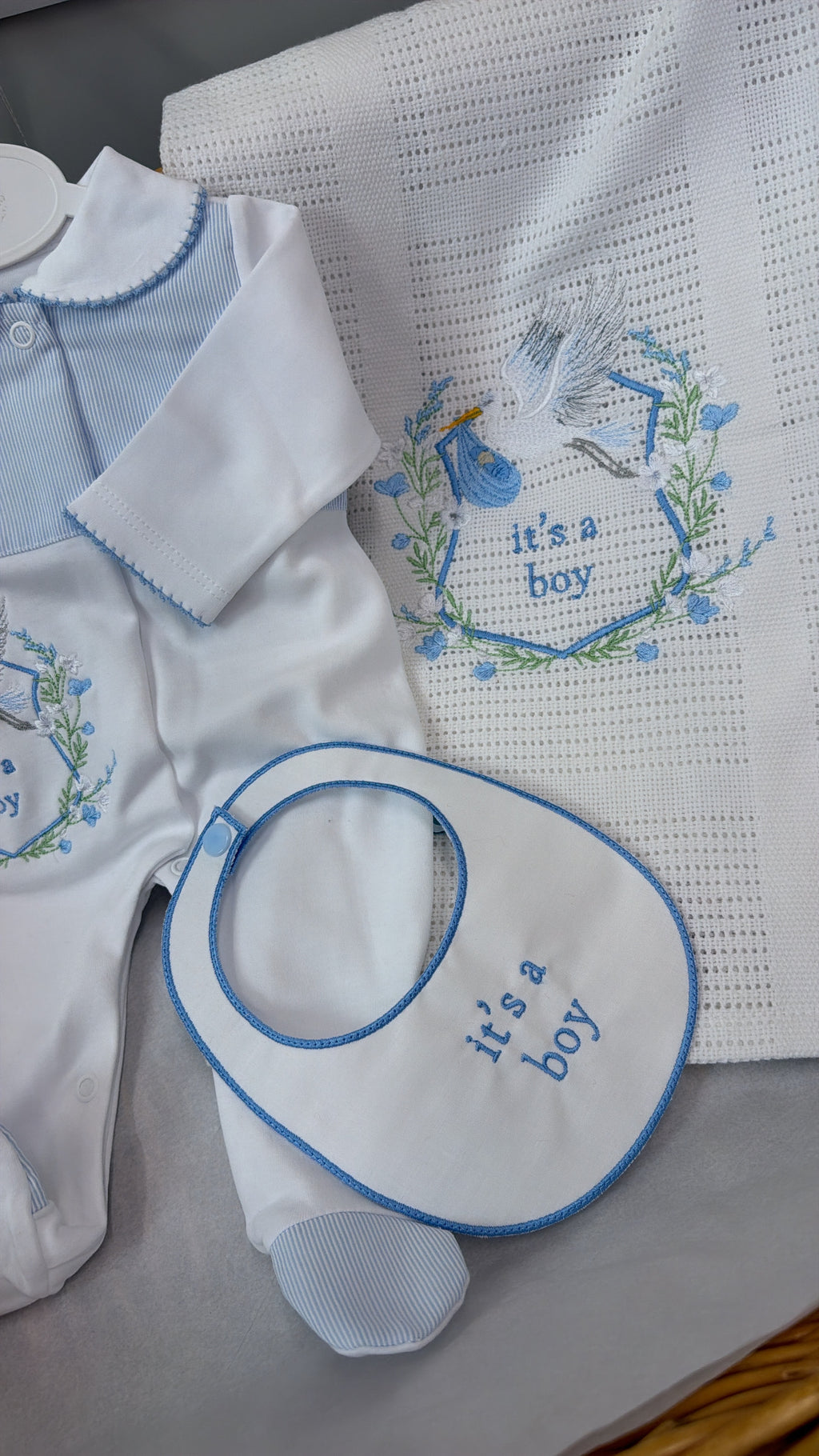 It’s a boy full set newborn