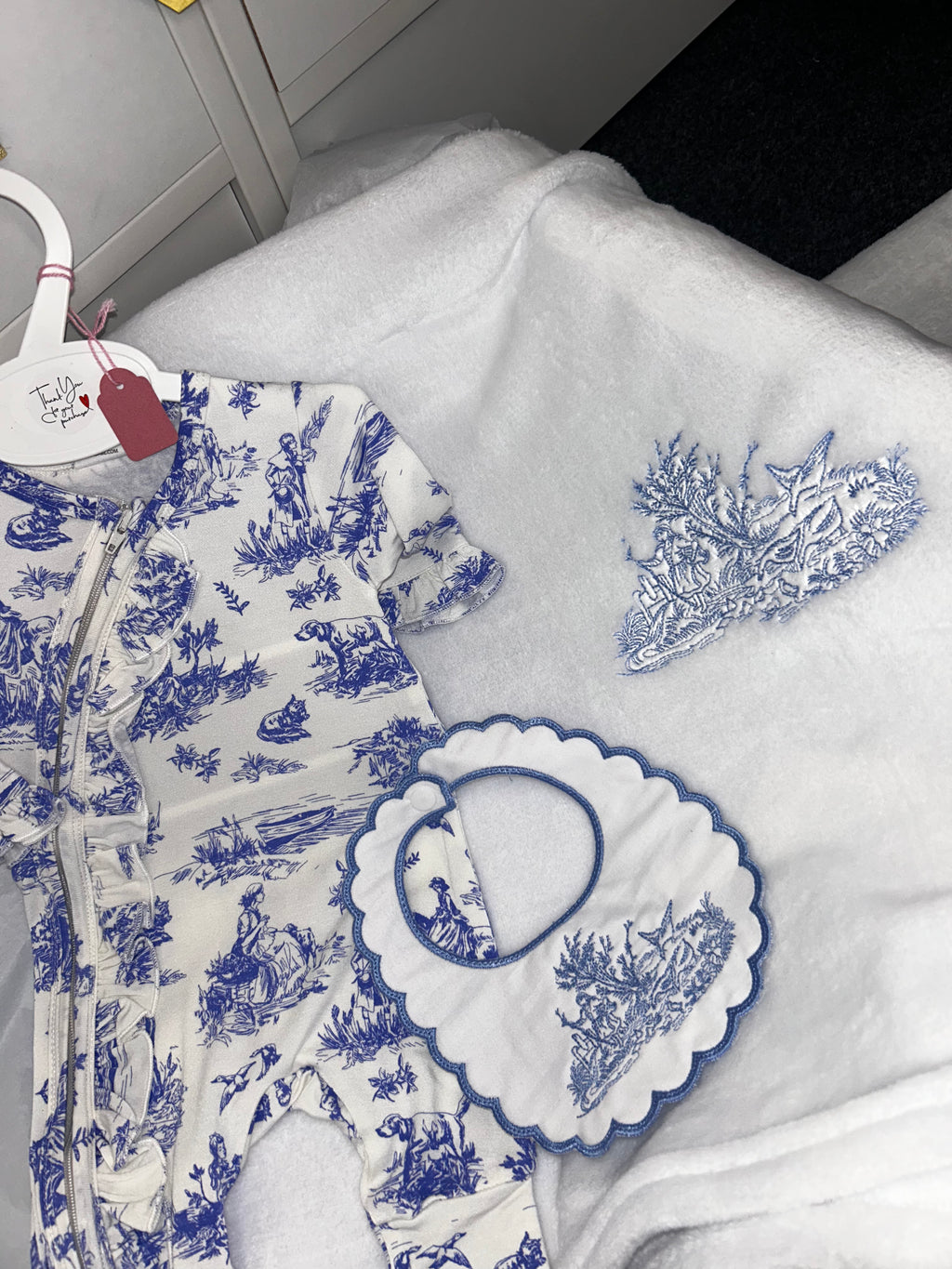 Blue toile