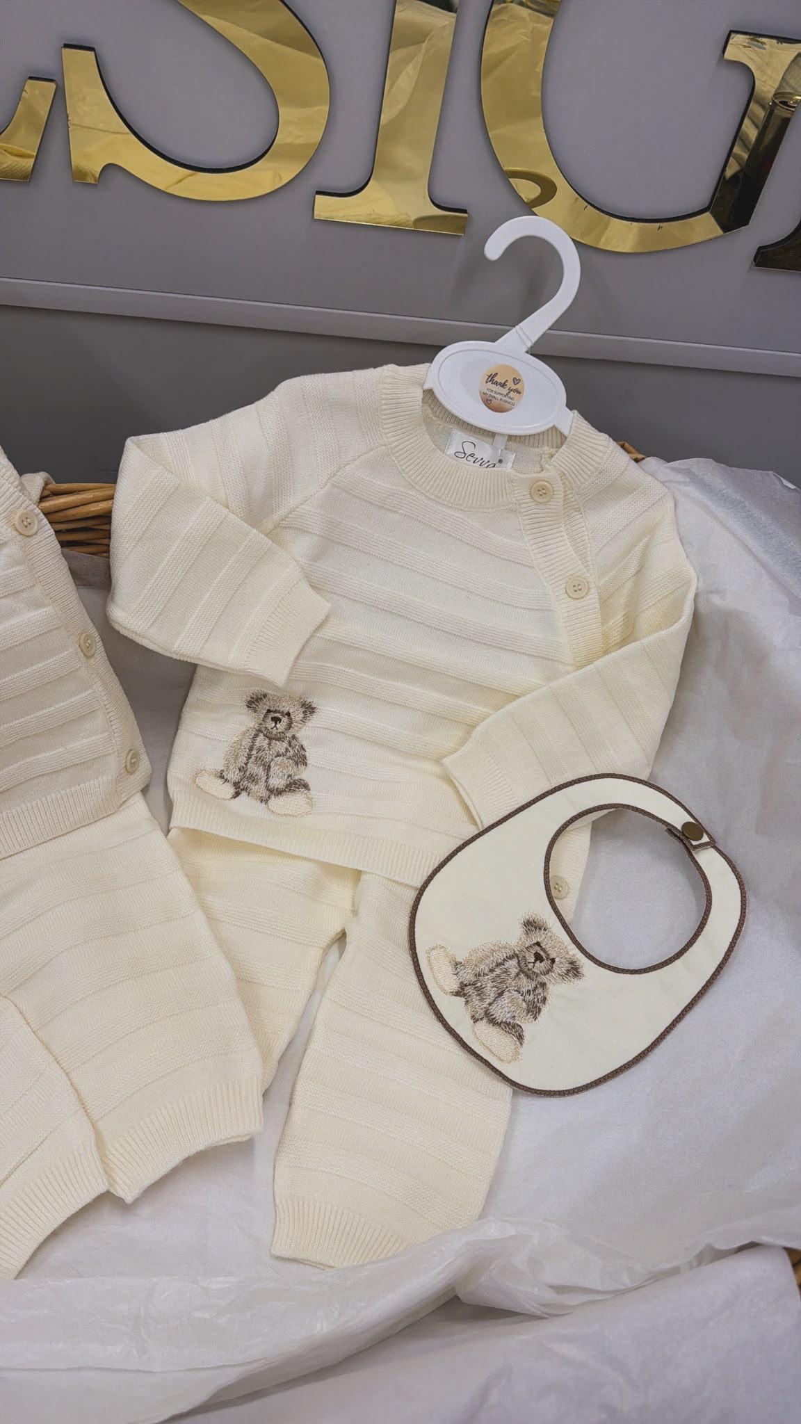 Bear cream and brown knit set with bib