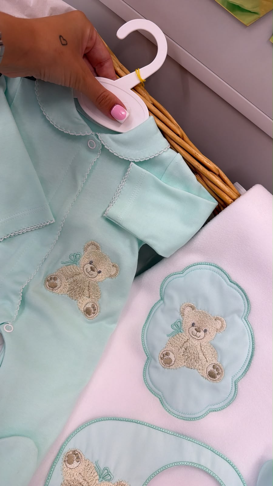 Mint bear babygrow and bib (blankets sold separately)￼