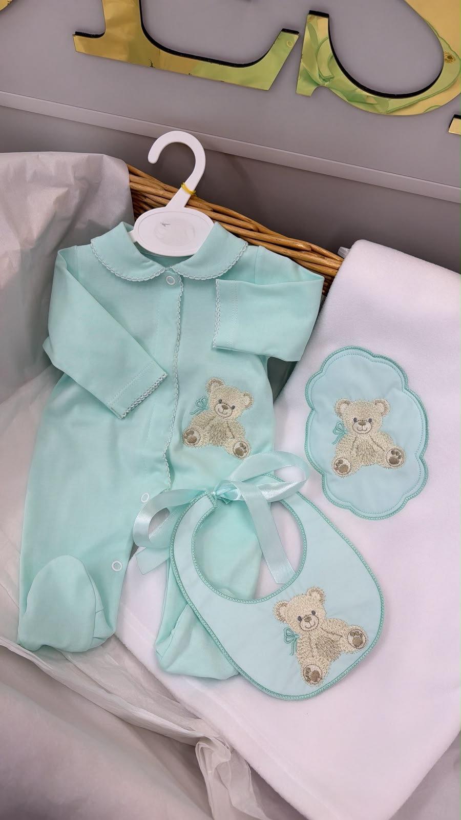 Mint bear babygrow and bib (blankets sold separately)￼