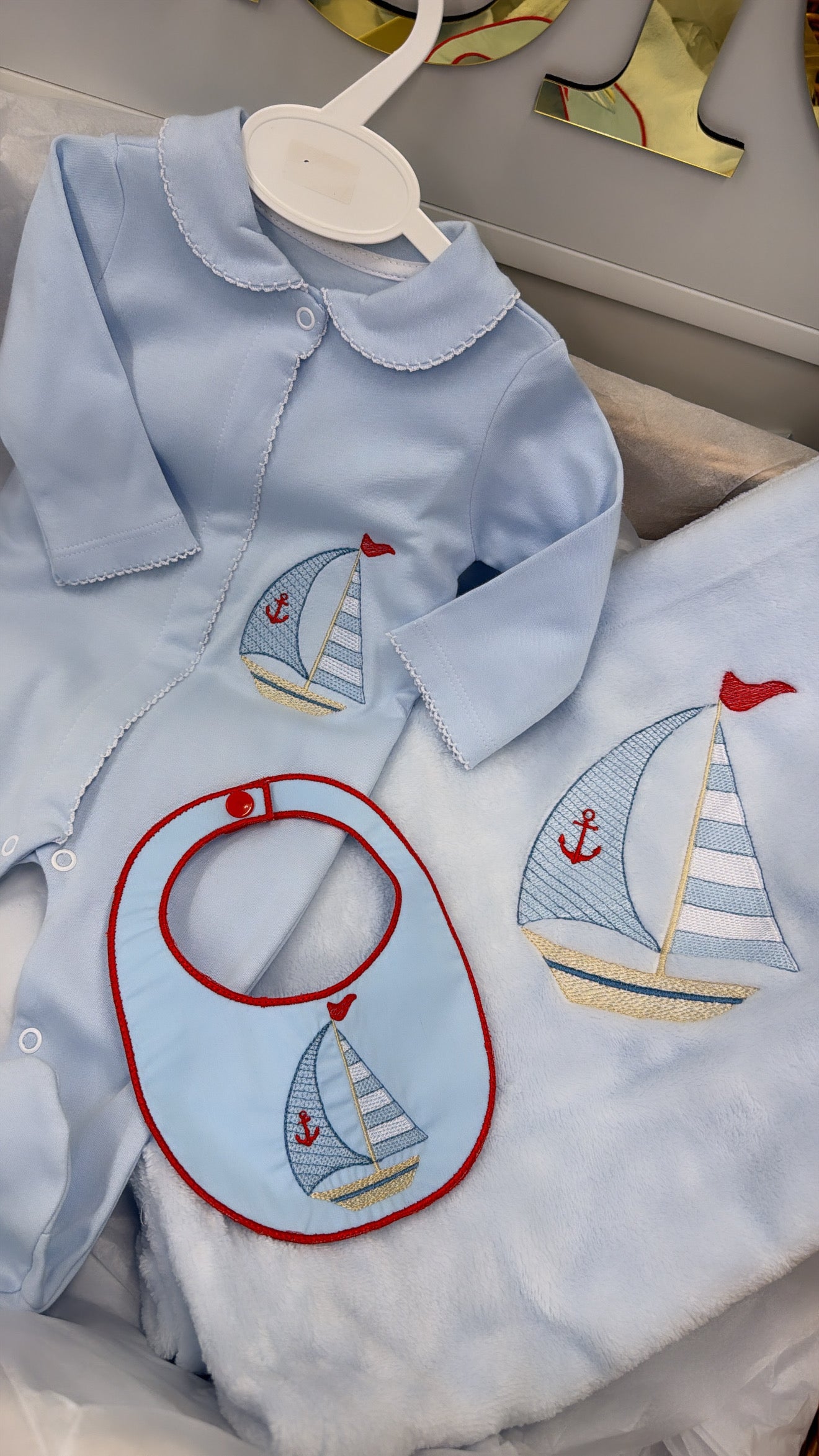 Sailboat babygrow&blanket set