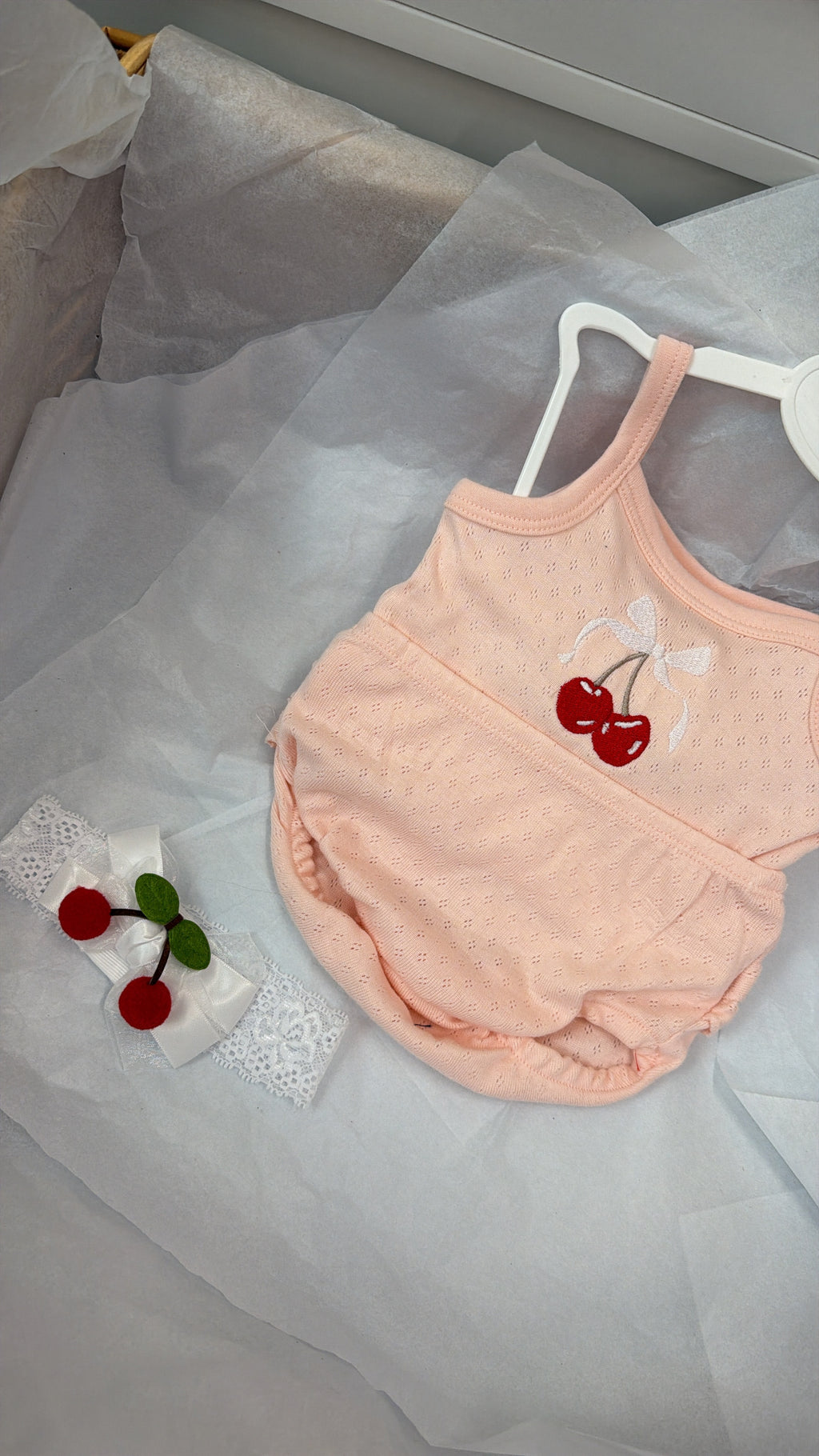 Cherry vest pants&headbow