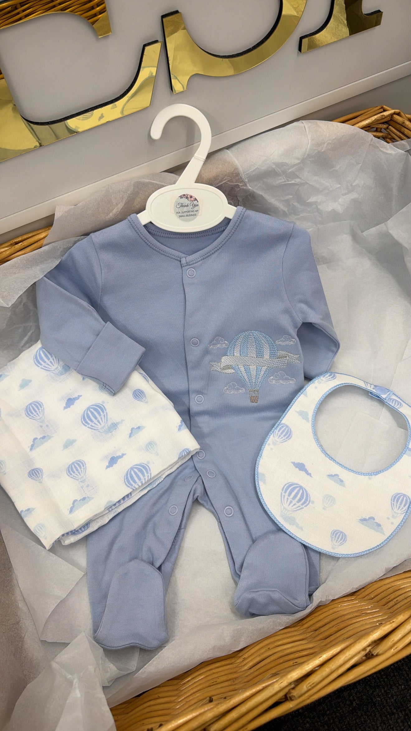 Hot air balloon babygrow bib&muslin