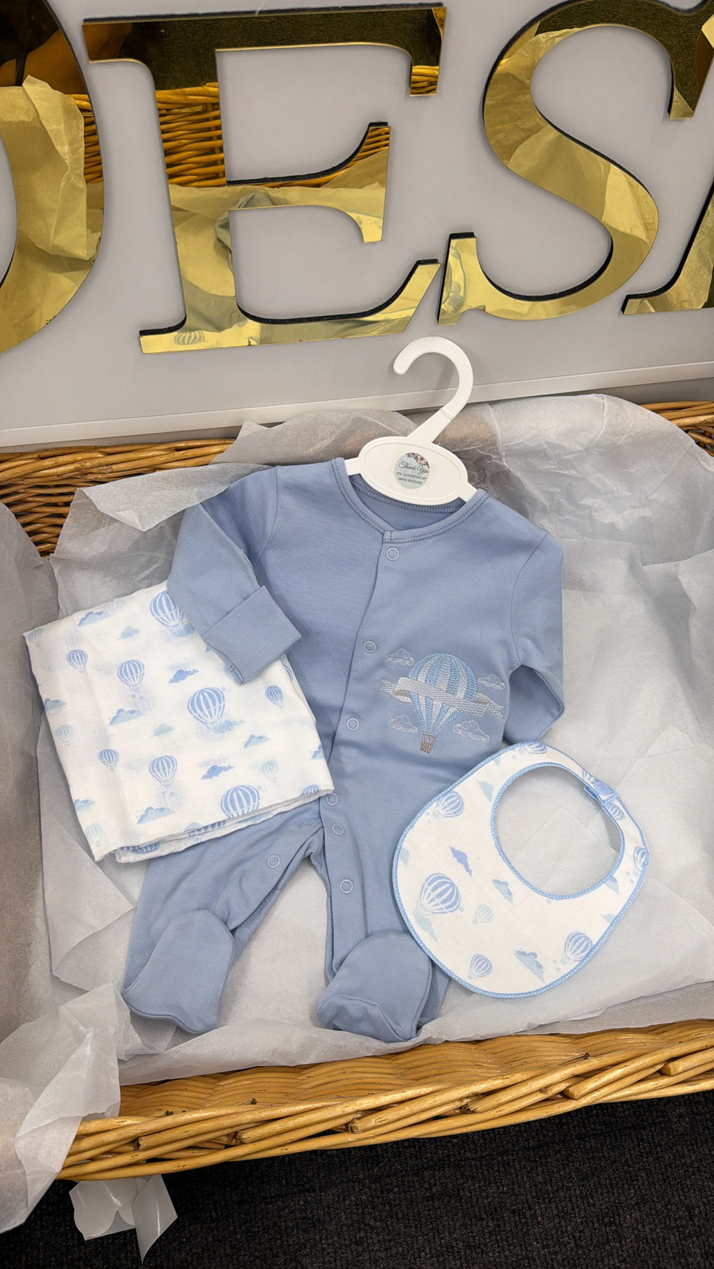 Hot air balloon babygrow bib&muslin