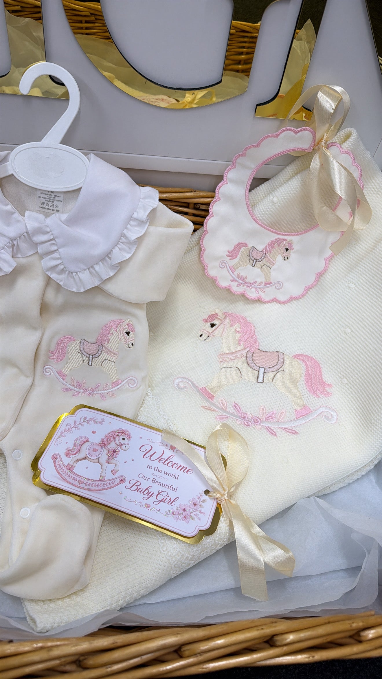 Cream&pink rocking horse full set