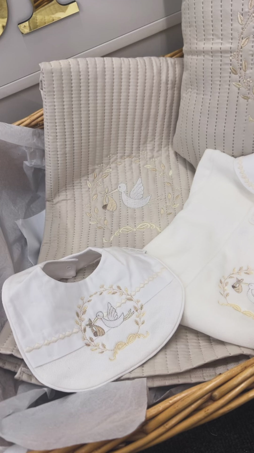 Stork hospital set( babygrow new born )